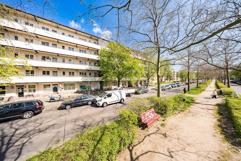 Helle 2-Zimmer-Wohnung mit Balkon und Tageslichtbad – provisionsfrei - AB SOFORT!!! — photo 1